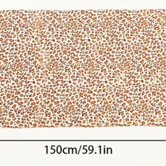 Leopard print scarf - Picture 7 of 10